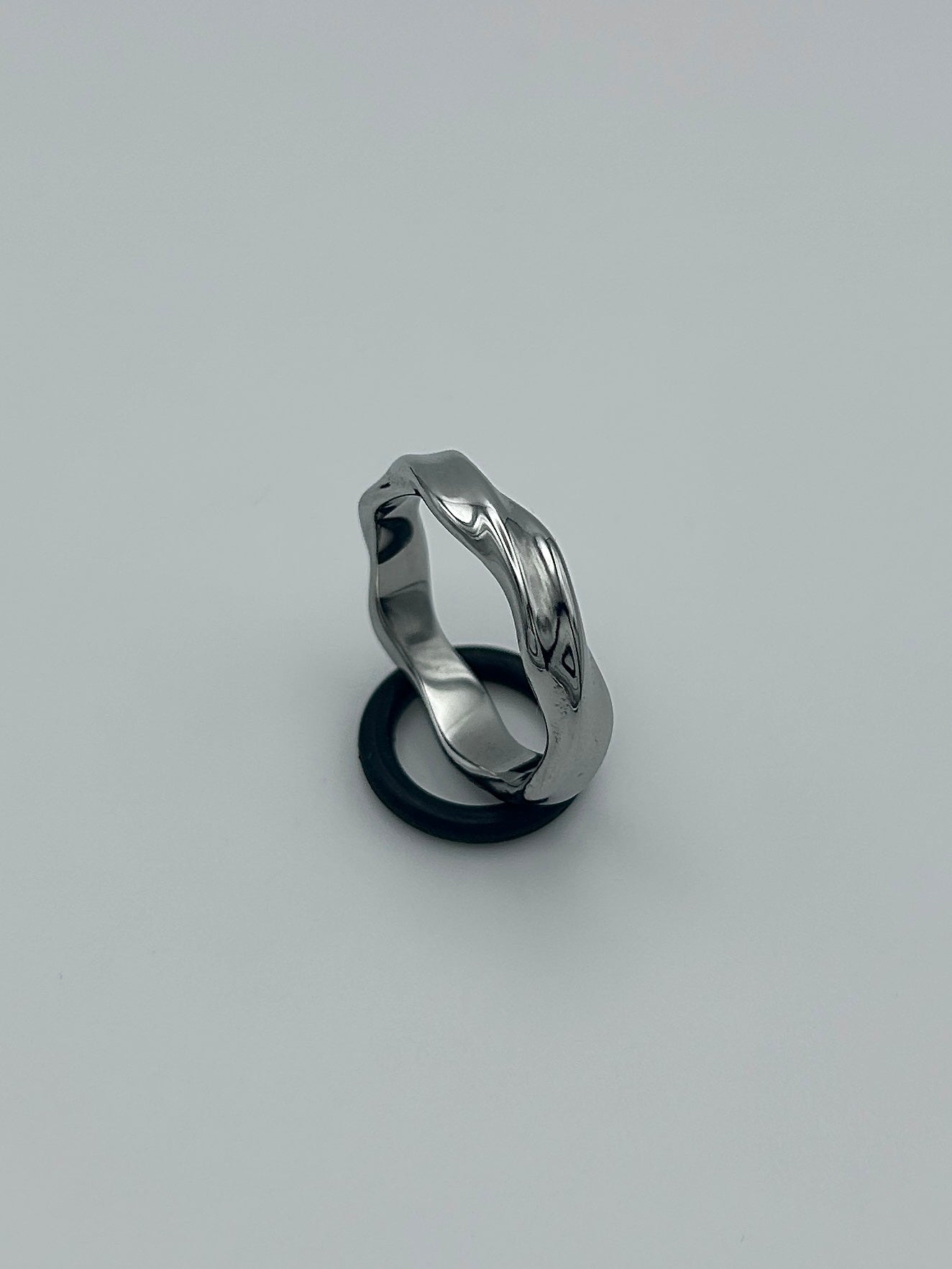 Wellenlinie Silber